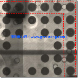 BGA錫球尺寸小于0.4mm，采用降低BGA內(nèi)圍襲球的錫膏量所得到X-Ray，稍微留意一下可以發(fā)現(xiàn)最外圈的錫量(圓的直徑)比其他內(nèi)圍的錫球上的錫量來得多一點點。也就是外圈的黑色圓形直徑比內(nèi)圈的圓形來得大一點點。