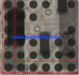 BGA錫球尺寸小于0.4mm，采用降低BGA內(nèi)圍襲球的錫膏量所得到X-Ray，稍微留意一下可以發(fā)現(xiàn)最外圈的錫量(圓的直徑)比其他內(nèi)圍的錫球上的錫量來得多一點點。也就是外圈的黑色圓形直徑比內(nèi)圈的圓形來得大一點點。