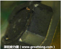 使用銀(Ag)鍍層的電源電感器(Power Inductors)，經(jīng)過(guò)推力測(cè)試后，零件端點(diǎn)上已經(jīng)看不到任何鍍層的痕跡了，所以其耐推力就比較小。