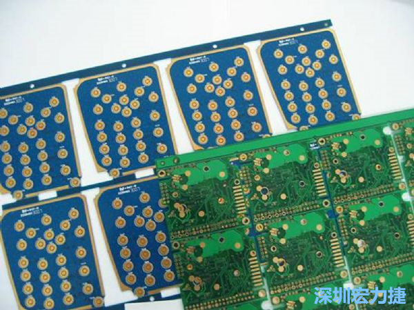 PBC與HDI等硬質(zhì)載板因應(yīng)不同構(gòu)型的結(jié)構(gòu)組裝需求，能做的彈性設(shè)計(jì)有限，必須搭配FPC軟板進(jìn)行整合設(shè)計(jì)。